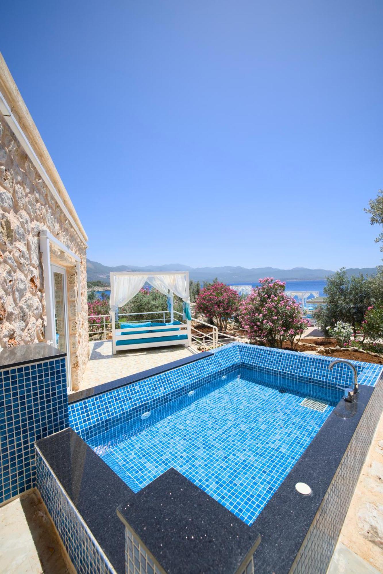 Blanca Beach Hotel Kas Bagian luar foto