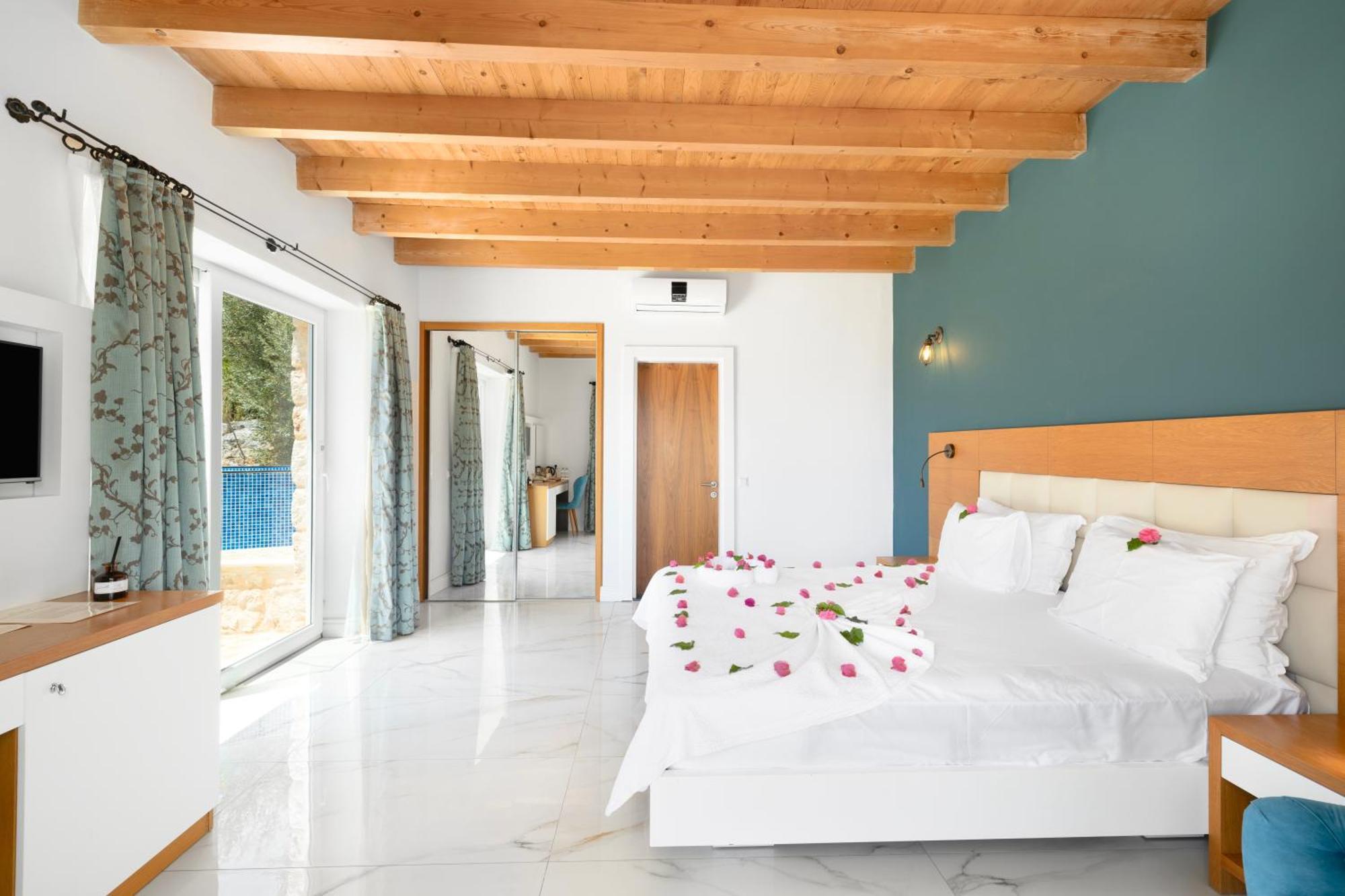 Blanca Beach Hotel Kas Bagian luar foto