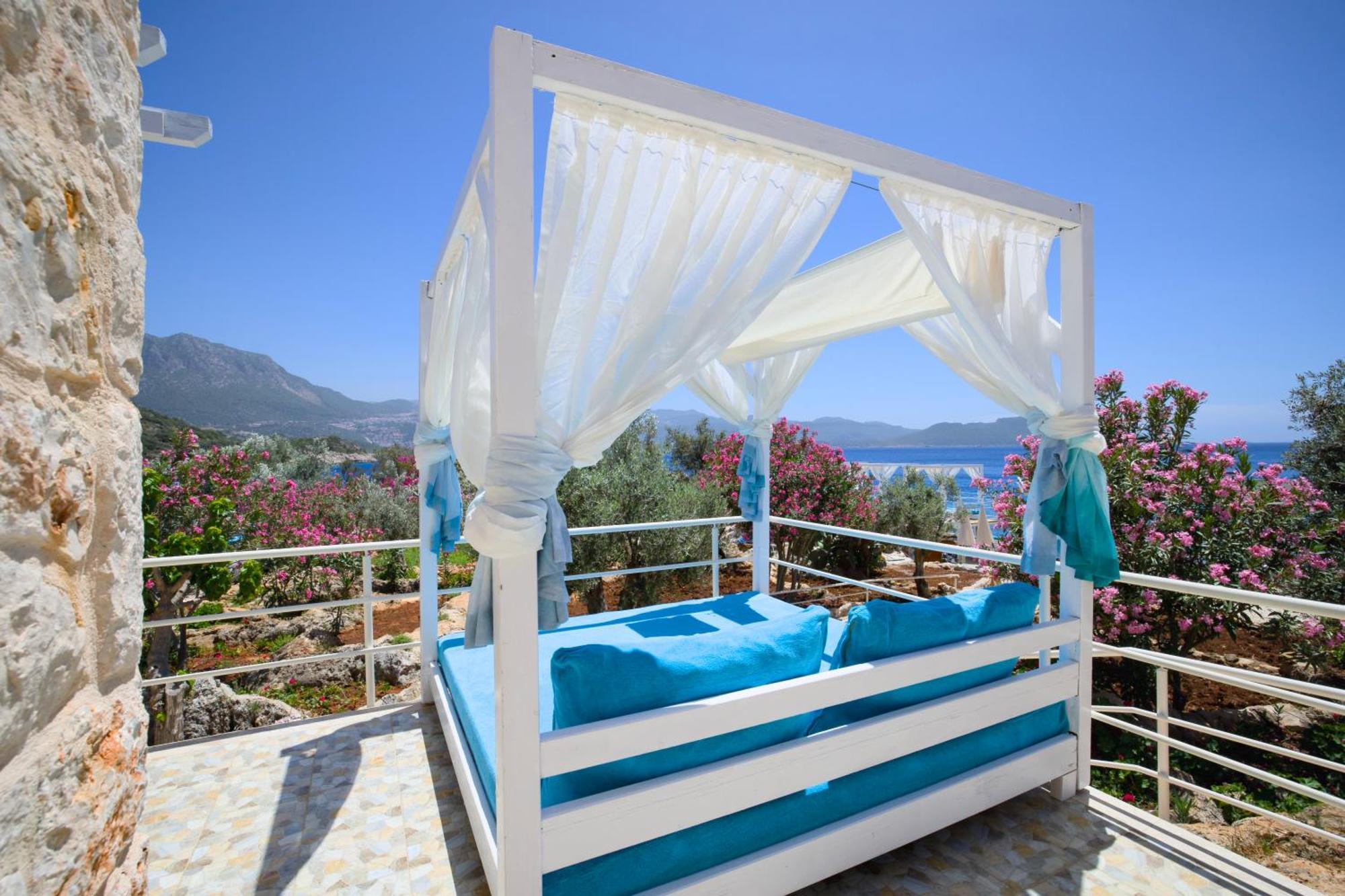 Blanca Beach Hotel Kas Bagian luar foto