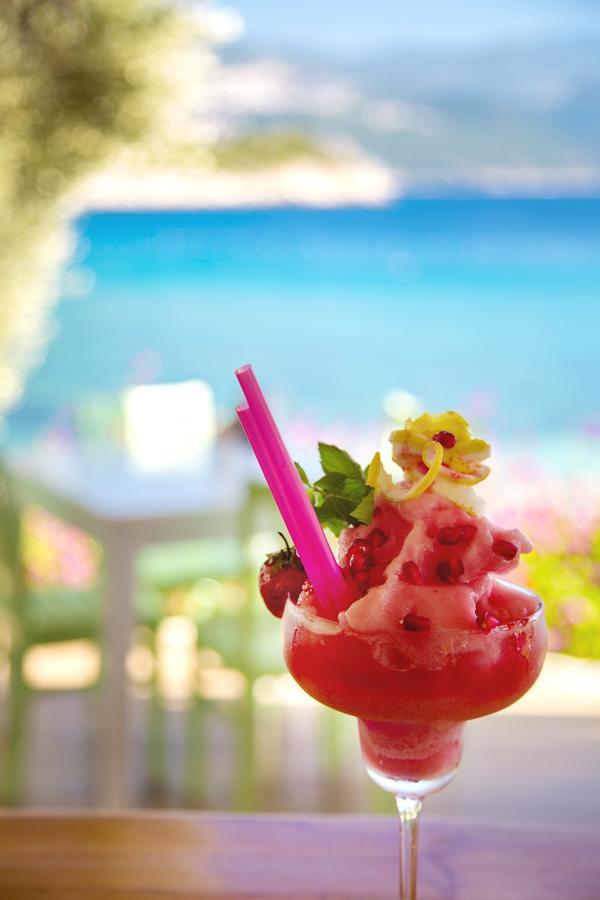 Blanca Beach Hotel Kas Bagian luar foto